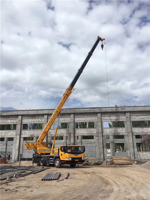 江都区吊装作业前会做设备检查吗？安全保障措施有哪些？